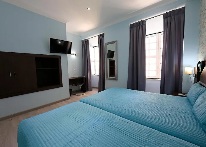 Hotel Pensao Praca Da Figueira Lisbona
